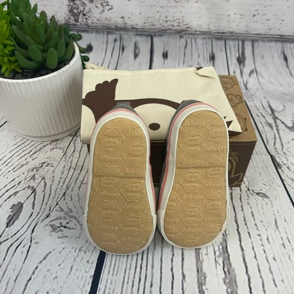 Dabuyu Toddler Girl Shoes- NIB - Picture 4 of 5